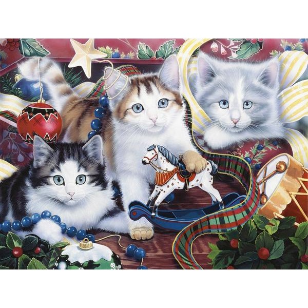 Christmas Kittens And All The Trim'Ns